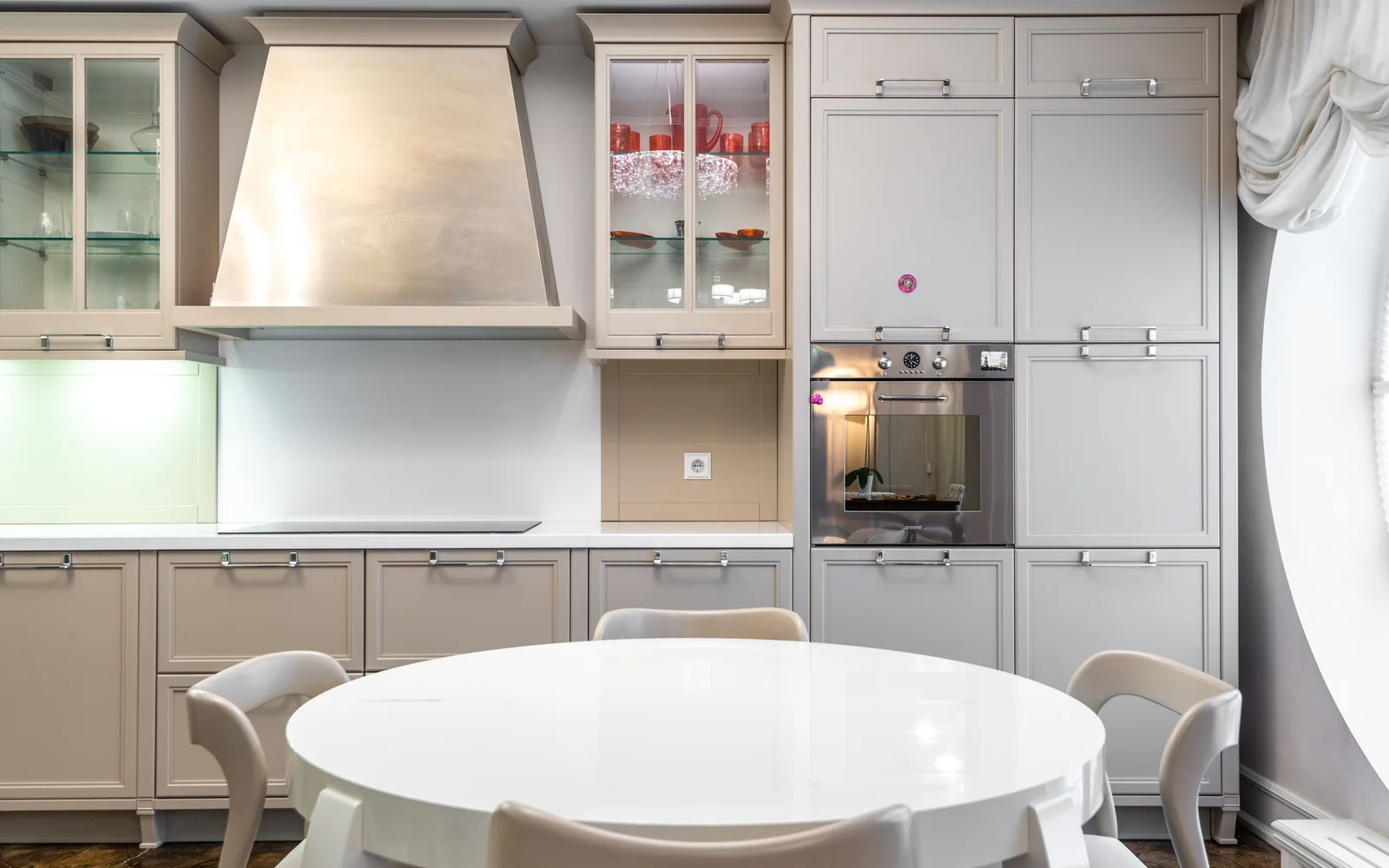 Intérieur contemporain équipé d'une climatisation